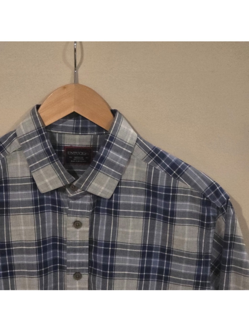 UNTUCKit Button Down M